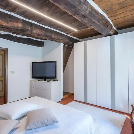 Palazzo Ducale Urbino - Con Piscina Βίλα *