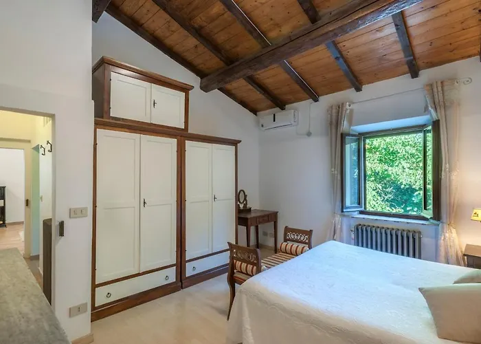 Palazzo Ducale Urbino - Con Piscina Βίλα *